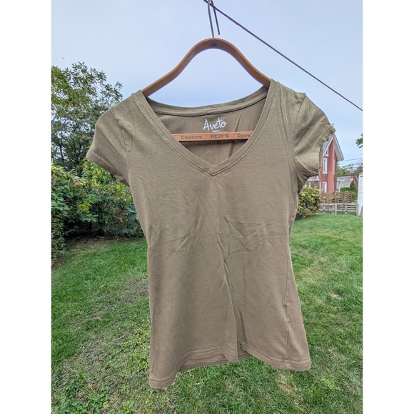 Aveto Womens Medium Olive Green and Grey V Neck Short Sleeve T Shirt Lot - Picture 1 of 6